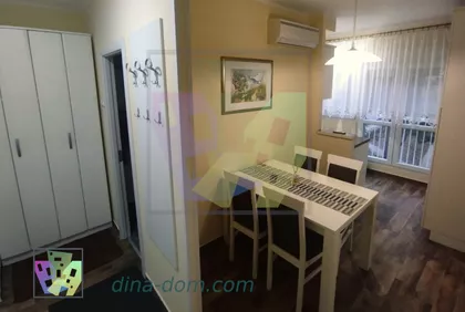 Kraljevačka | 4zida.rs