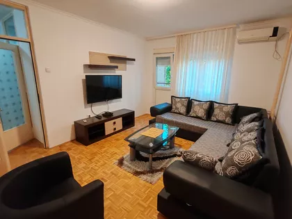 Jurija Gagarina 62 | 4zida.rs