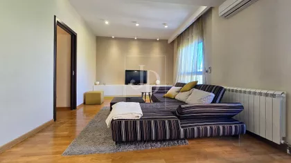 Crveni Krst Vračar | 4zida.rs