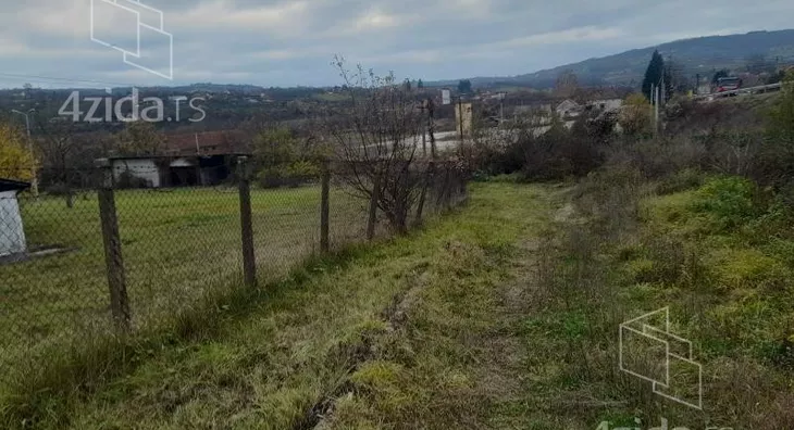 Poslovna zgrada | 4zida
