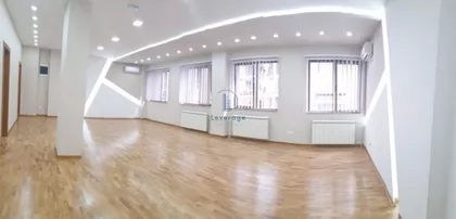 Hala Pionir | 4zida.rs