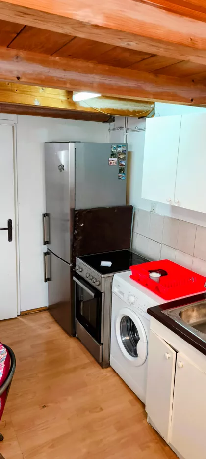 Višnjička Banja | 4zida.rs