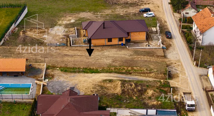 Građevinsko zemljište | 4zida