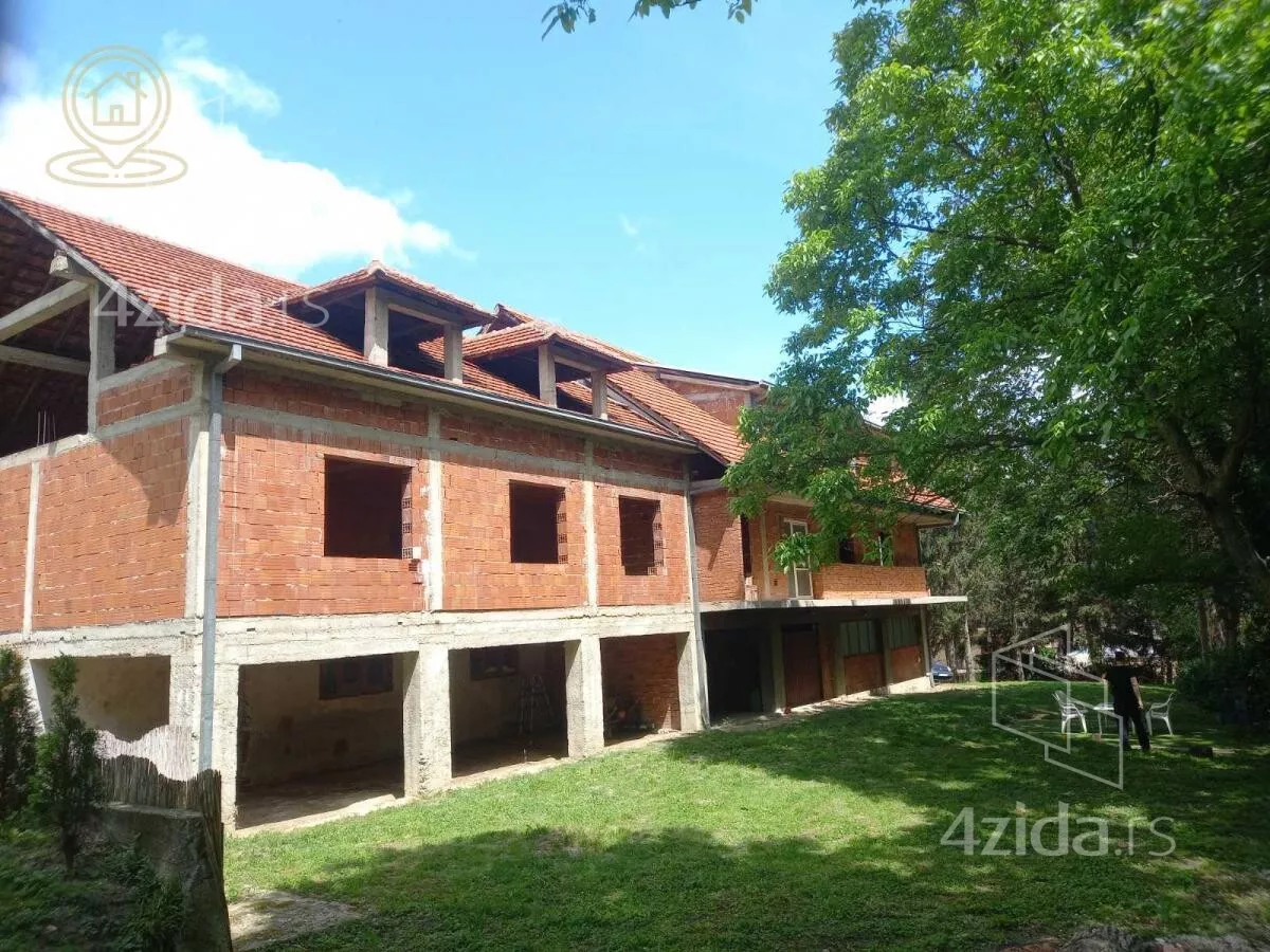 Kuća | 4zida