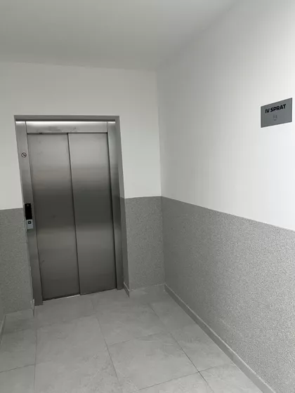 Božidara Adžije 10 | 4zida.rs