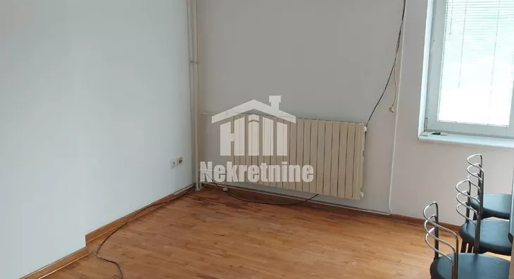 5-etažna kuća | 4zida