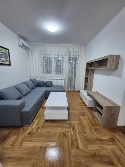 Gradske lokacije | 4zida.rs