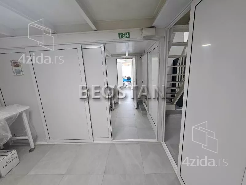 Lokal | 4zida