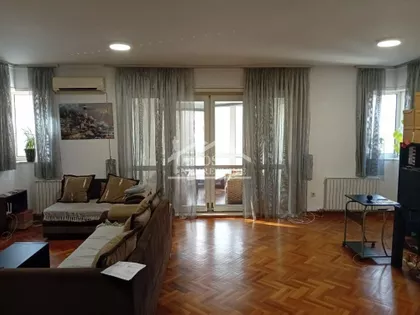 Bulevar oslobođenja | 4zida.rs