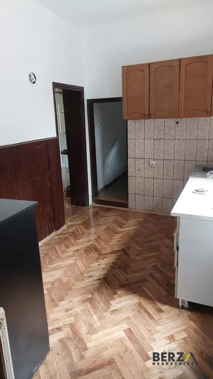 Podbara | 4zida.rs