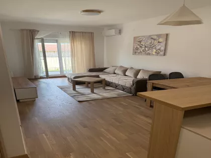 Zire Adamovića 3A | 4zida.rs