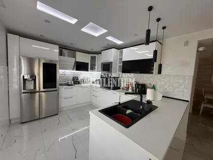 Stojana Pačova | 4zida.rs