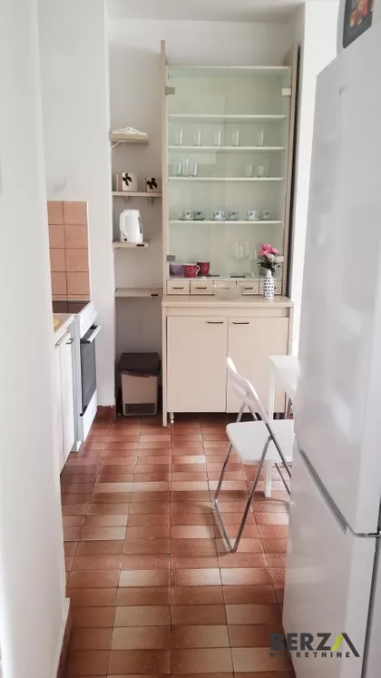 Železnička stanica | 4zida.rs