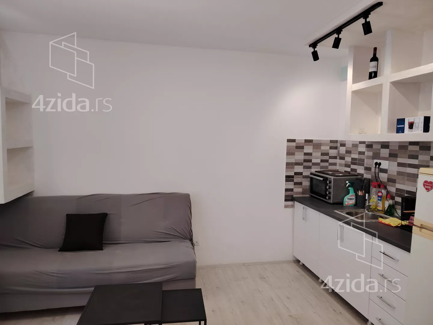 Garsonjera | 4zida