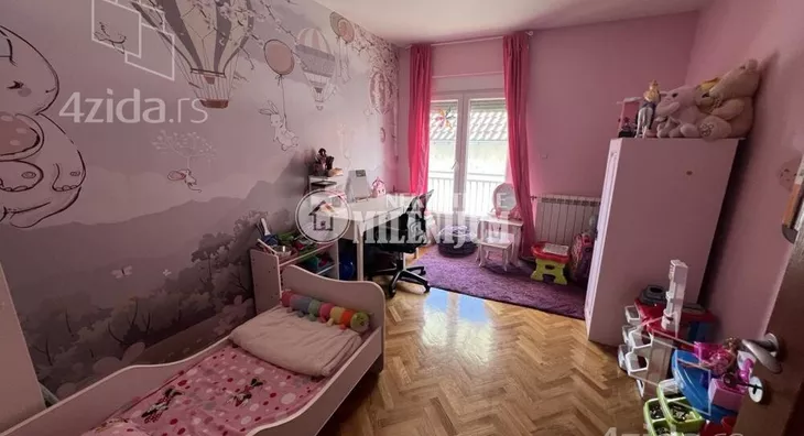 3-etažna kuća | 4zida