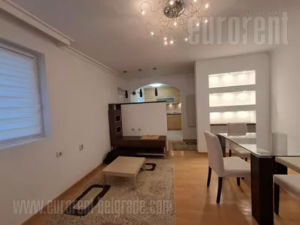 HILANDARSKA OKOLINA | 4zida.rs