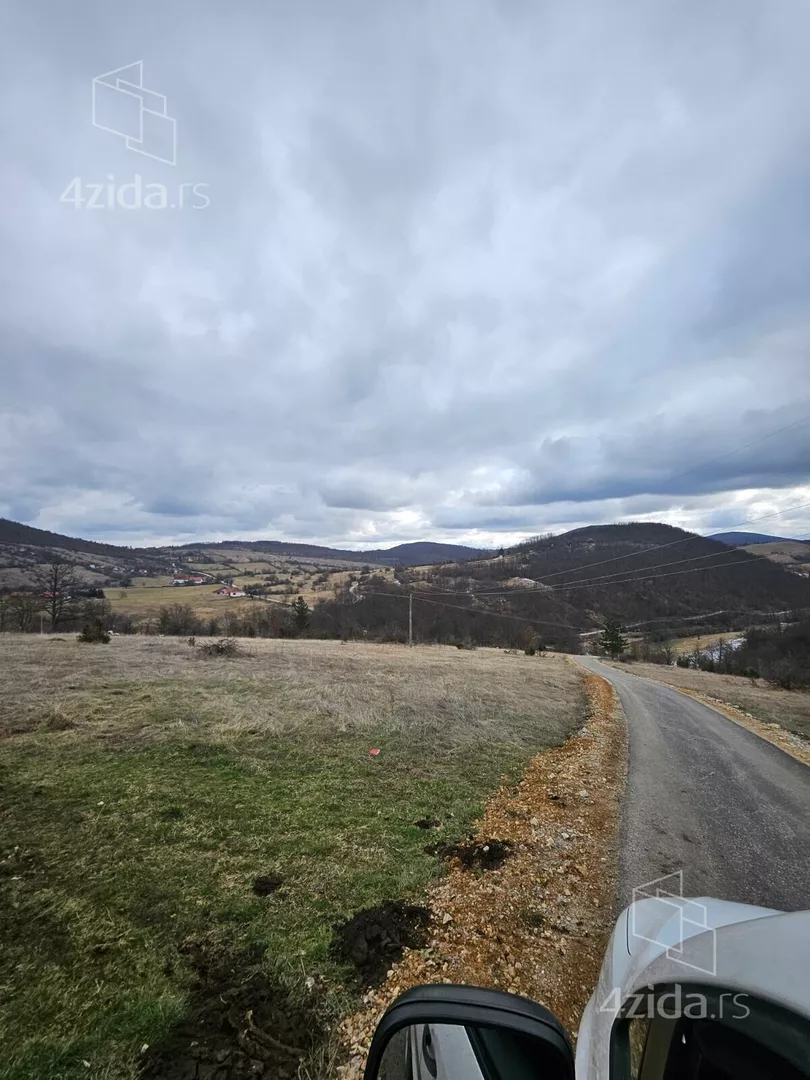 Građevinsko zemljište | 4zida