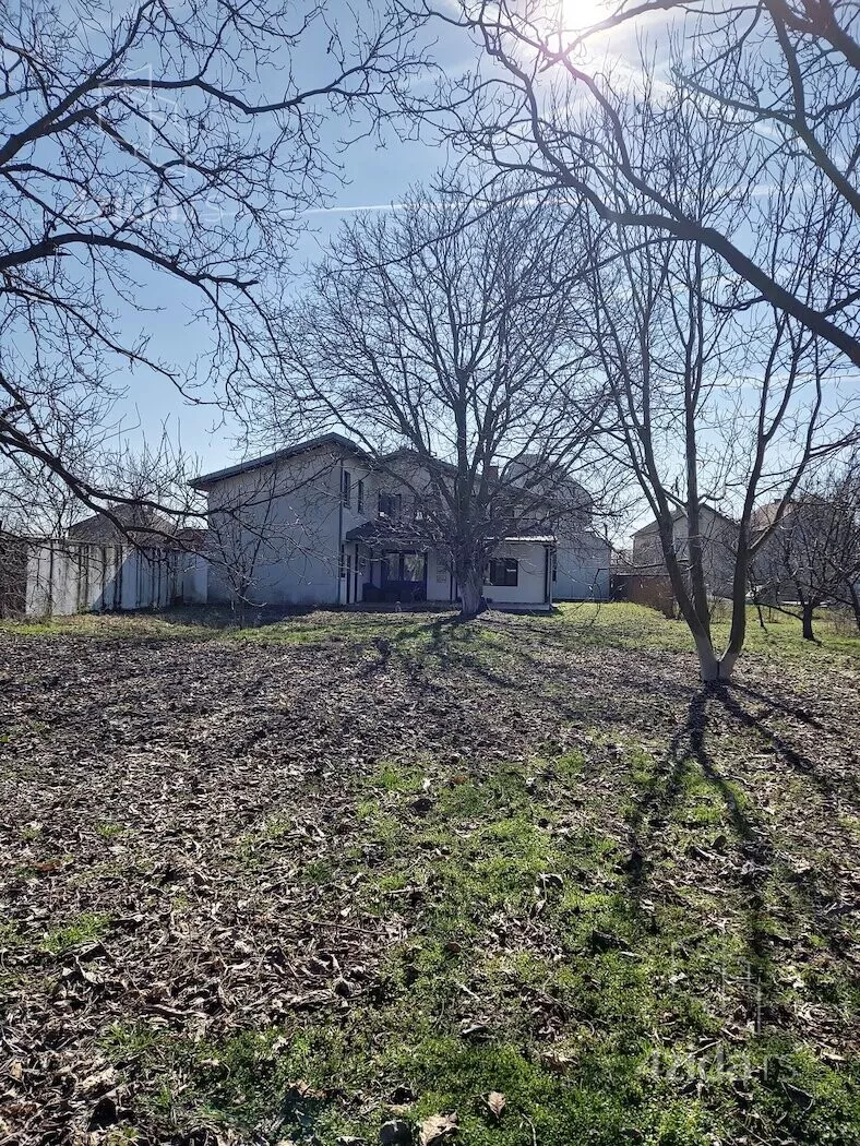 Poslovna zgrada | 4zida