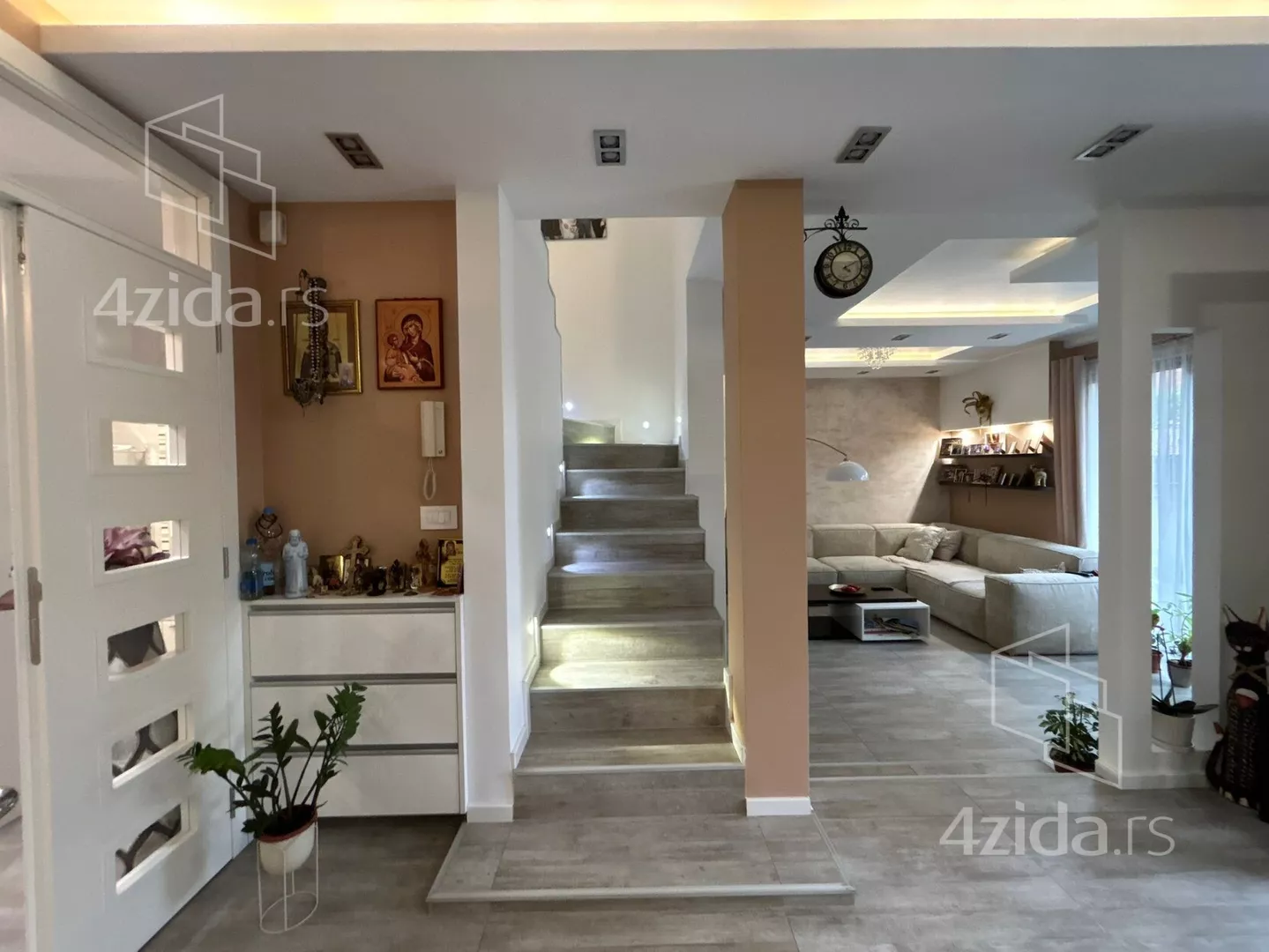 2-etažna kuća | 4zida