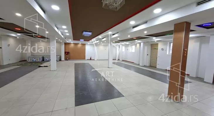 Poslovni prostor | 4zida