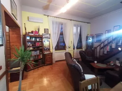 Kertvaroš | 4zida.rs