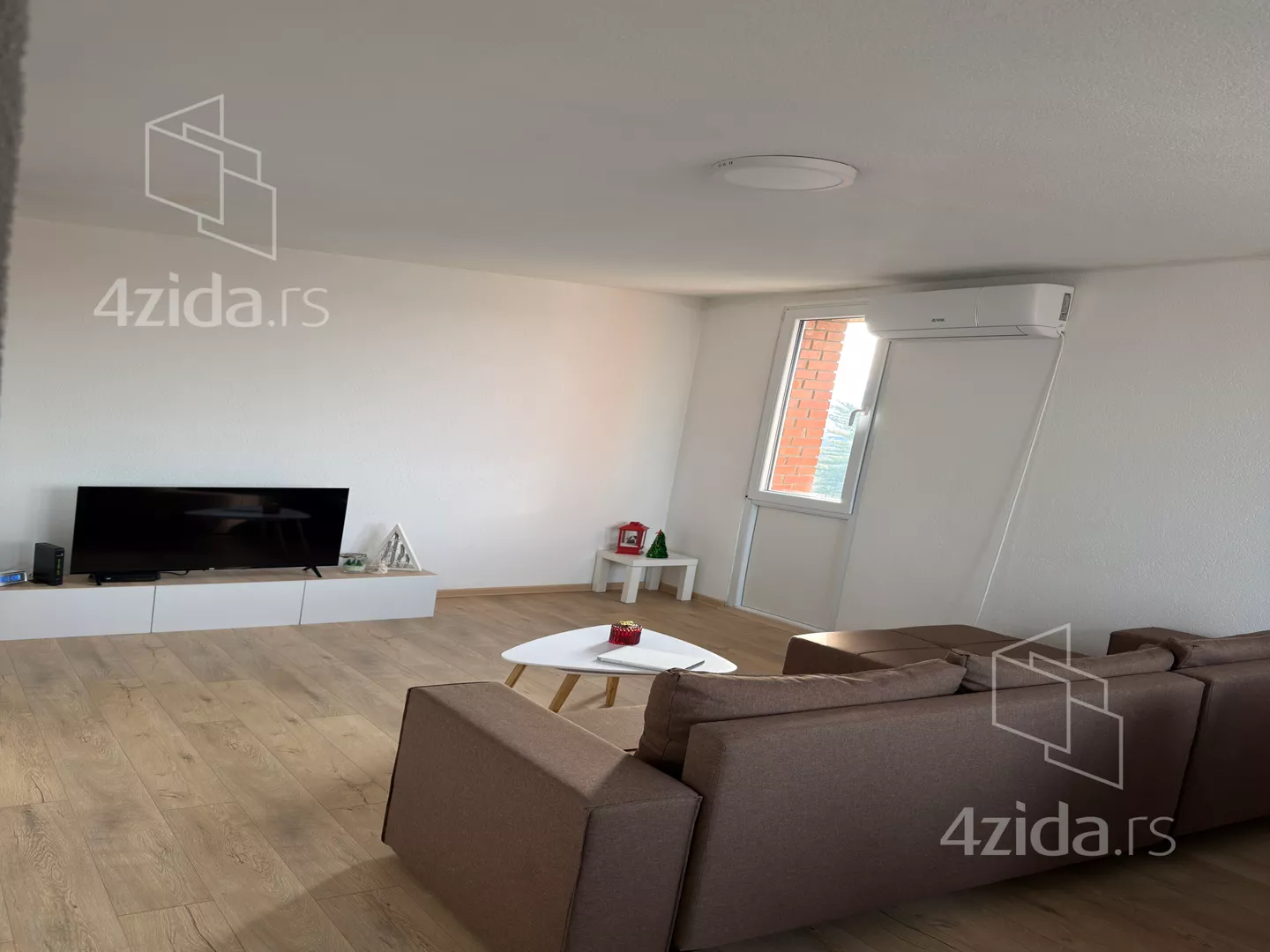 Jednosoban stan | 4zida