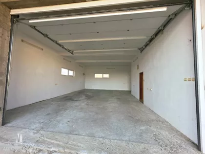 Mali Mokri Lug | 4zida.rs