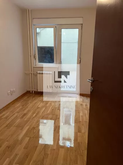 Hram Svetog Save | 4zida.rs