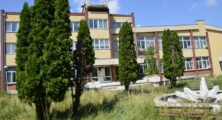 Poslovna zgrada | 4zida