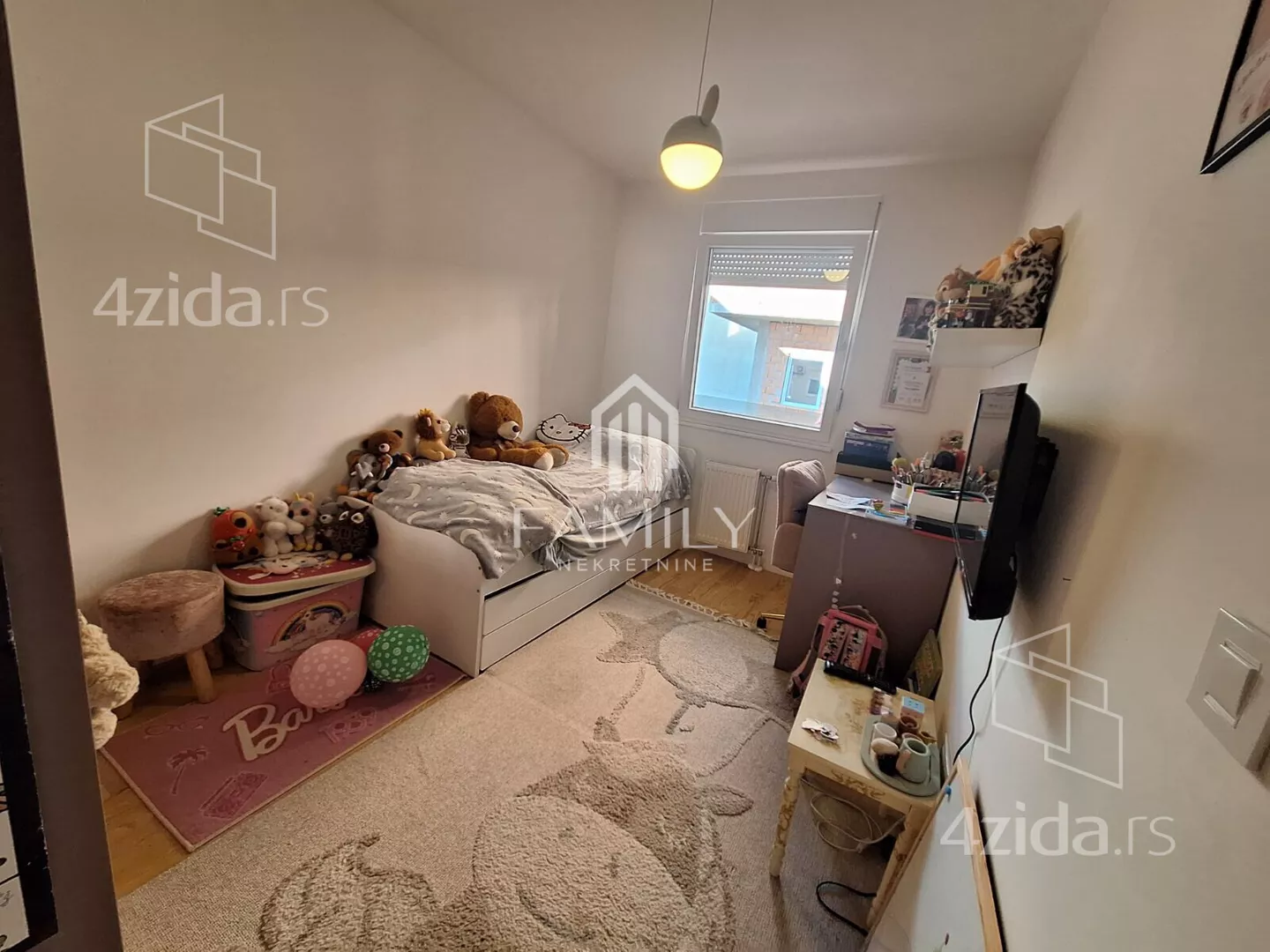 Troiposoban stan | 4zida