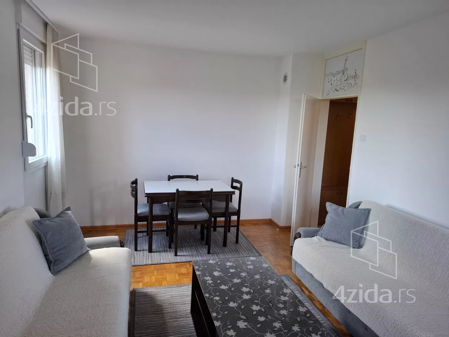 Jednoiposoban stan | 4zida