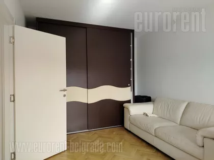 ŠUMICE | 4zida.rs