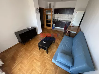 Gospodara Vučića | 4zida.rs