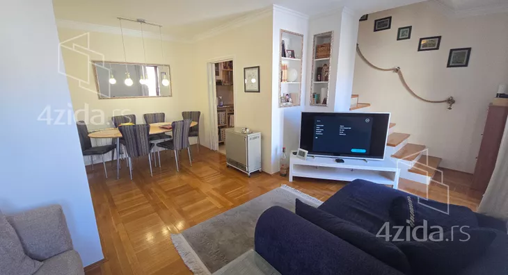 Troiposoban stan | 4zida