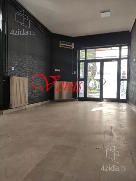 Lokal | 4zida