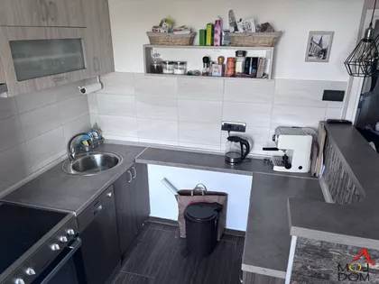 Železnička stanica | 4zida.rs