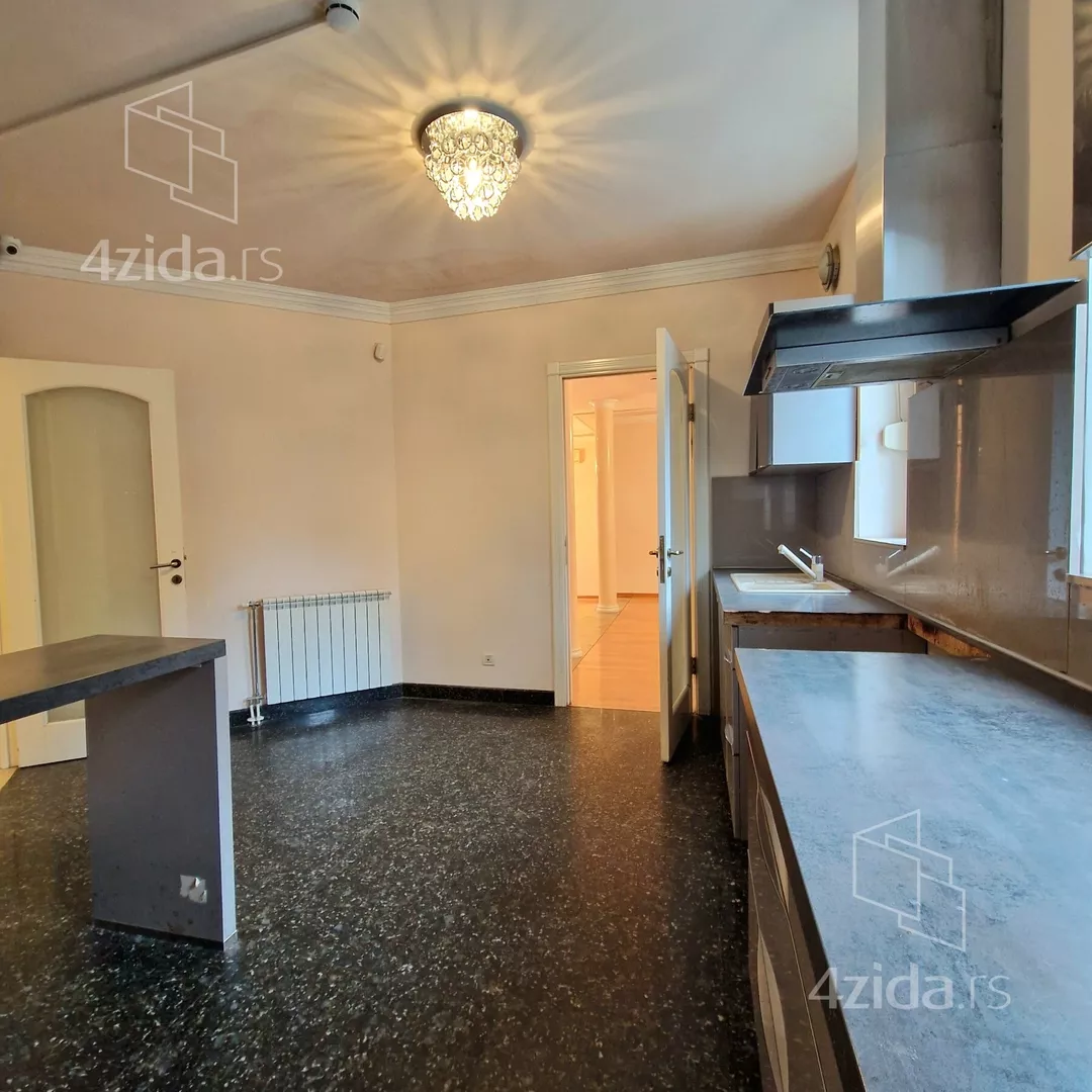 6-etažna kuća | 4zida