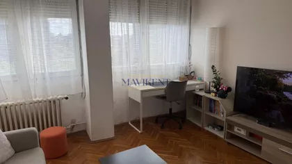 Ustanička | 4zida.rs