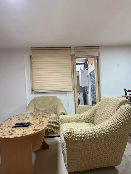 Varšavska 30 | 4zida.rs