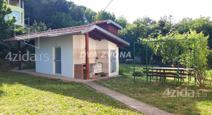 Kuća | 4zida