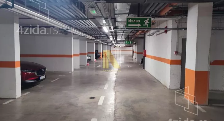 Garaža/Parking | 4zida