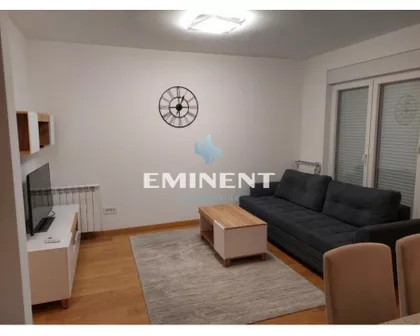 Šumadijska | 4zida.rs