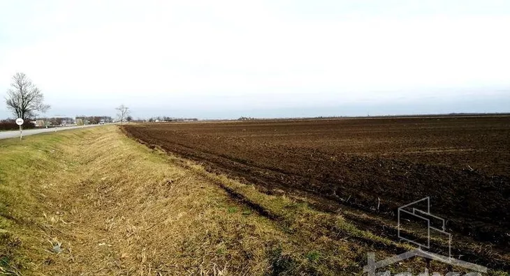 Plac | 4zida