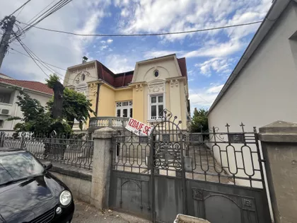 Masarikov Trg 32 | 4zida.rs