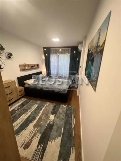 22. Oktobra | 4zida.rs