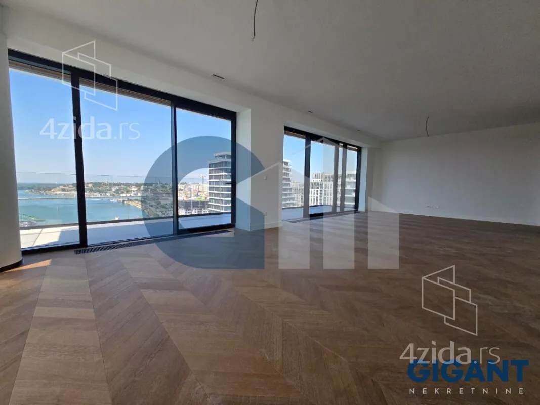 Petosoban stan | 4zida