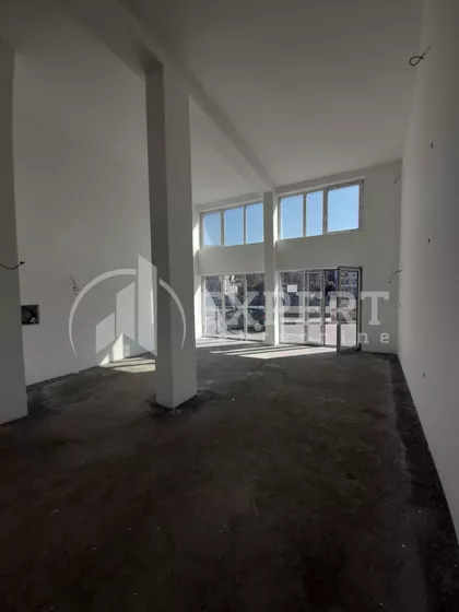 Cetinjska | 4zida.rs