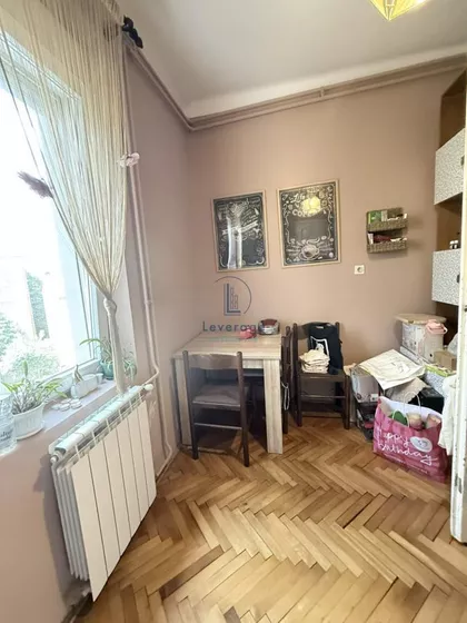 Makenzijeva | 4zida.rs