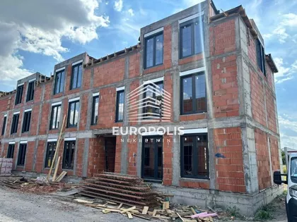 Borča | 4zida.rs