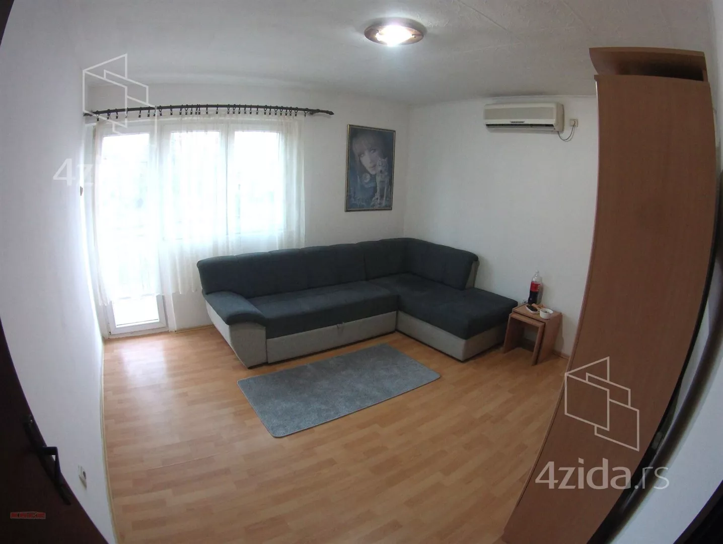 Dvoiposoban stan | 4zida